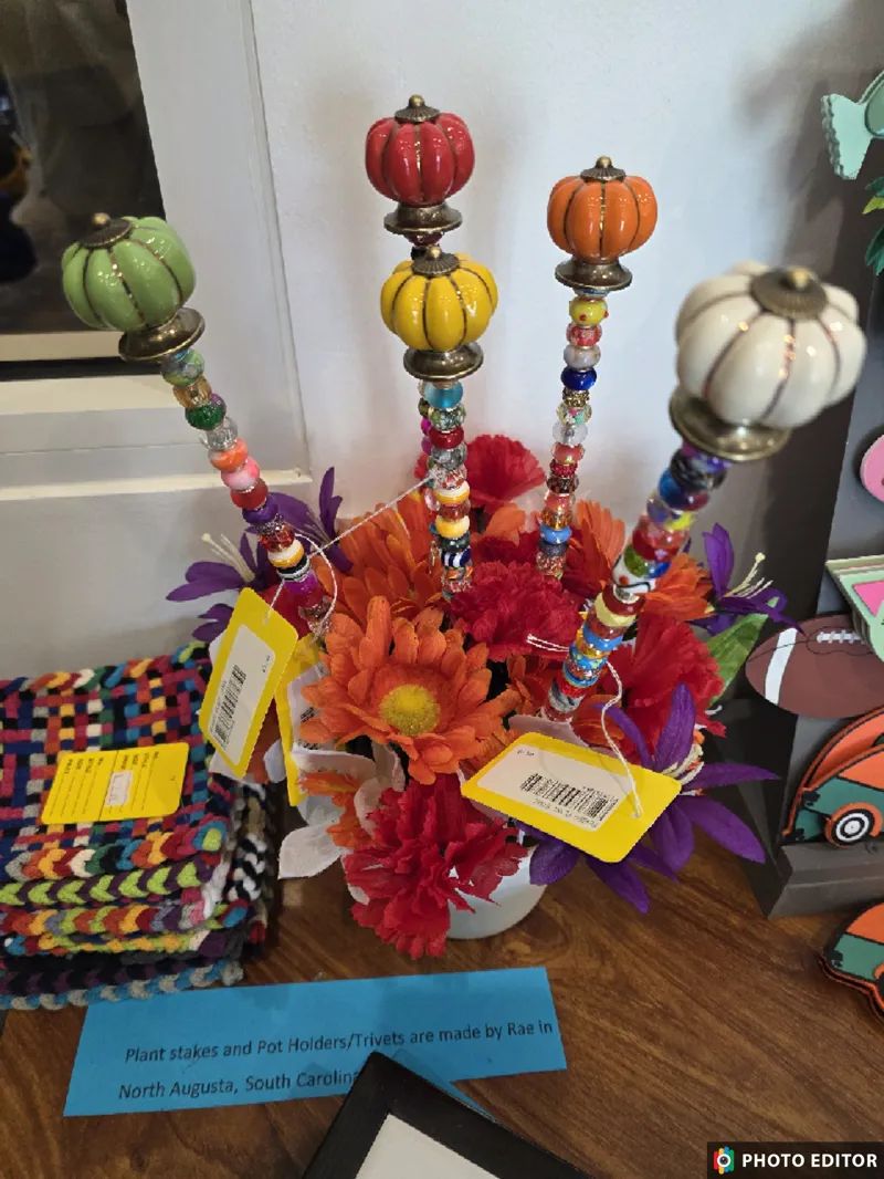 Beaded Plant Stake-1