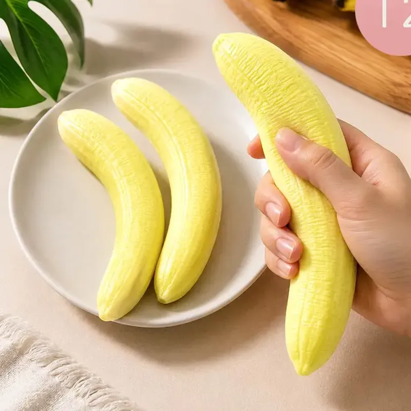 Squishy Banana-1