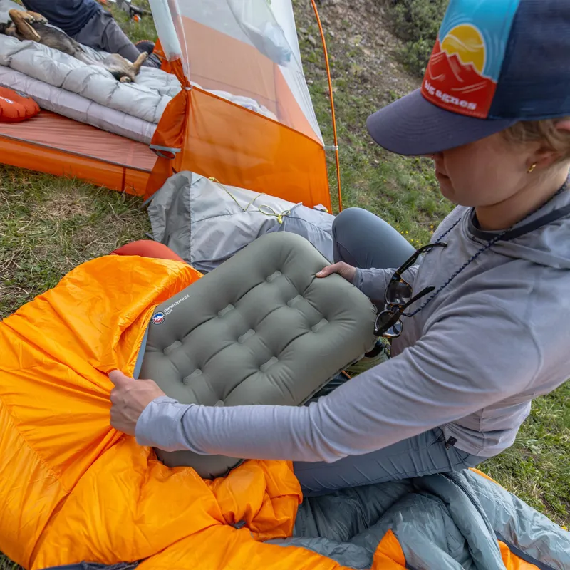 Big Agnes Campmeister Deluxe Pillow-2