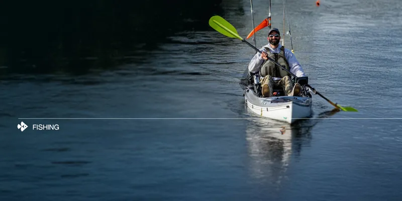 Stohlquist Piseas Fishing PFD in Red-9